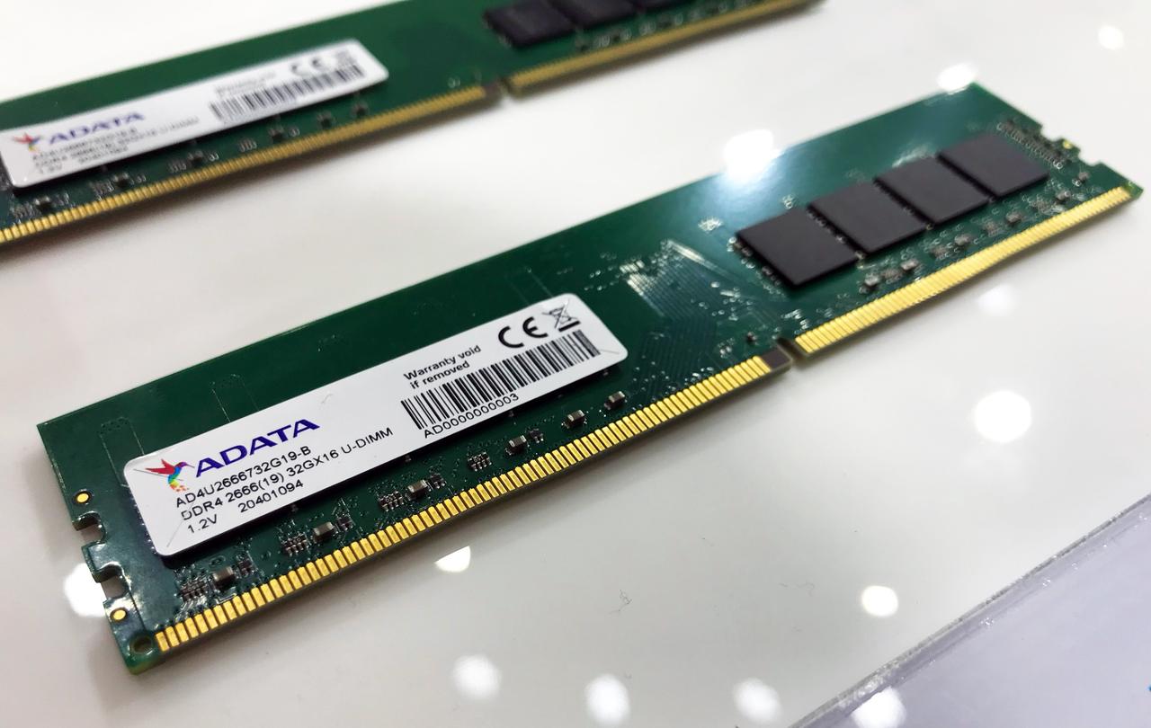這款產品的內存容量也不容小覷。本機配置了1個DDR4,內存高達32G。大大滿足了用戶的工作需求。與此同時,該產品支持多種操作系統,如Windows10,Liinux。  這款產品的內存容量也不容小覷。本機配置了1個DDR4,內存高達32G。大大滿足了用戶的工作需求。與此同時,該產品支持多種操作系統,如Windows10,Liinux。